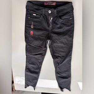 Edgy Black Women's Skinny Jeans with Embroidery